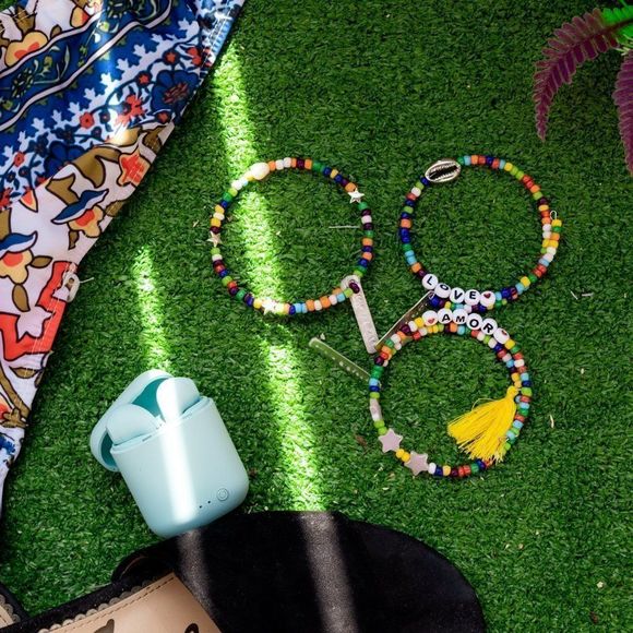 Message 4ever handmade letters bracelet beaded - Picture 1 of 4